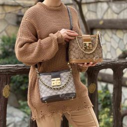 کیف دوشی زنانه مدل سیتا